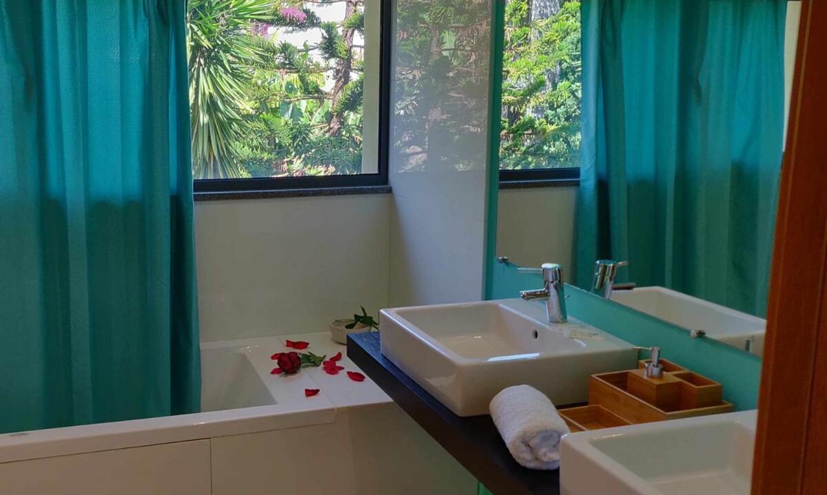 Condominio Zen Pearl-Luxury Com Piscina Funchal  Luaran gambar