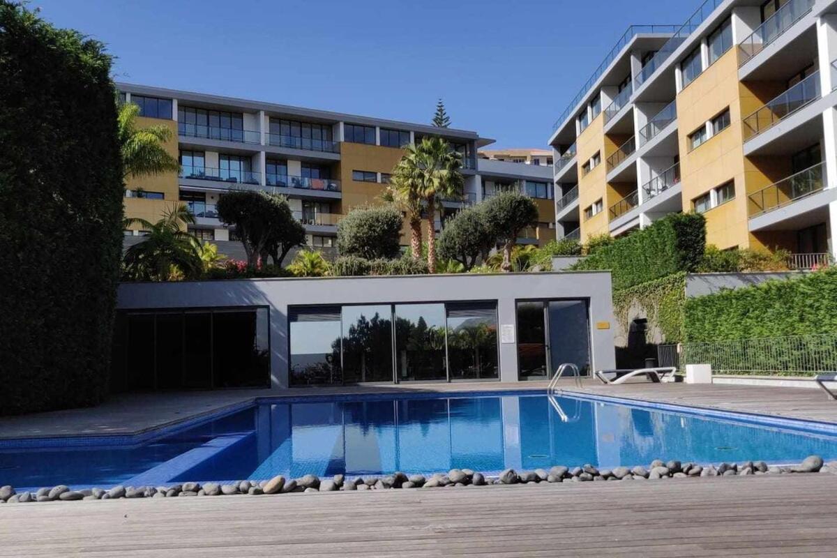 Condominio Zen Pearl-Luxury Com Piscina Funchal  Luaran gambar